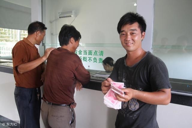 粮食直补:2018年6月农民有一笔粮补要到账,快