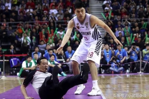 浅谈跟腱断裂对于篮球运动员的影响,考辛斯能