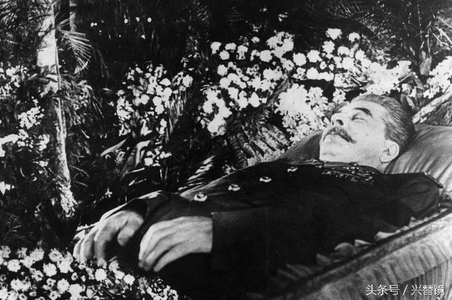 苏联为何可以在4年内,提前研制出氢弹