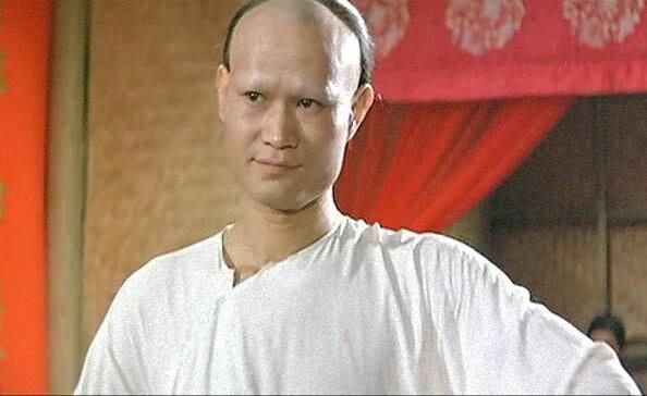 阿英,这是李小龙主演的《唐山大兄》里的角色,剧中李小龙演的郑潮安