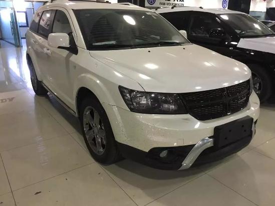 旅行车道奇酷威最低报价及图片道奇酷威新款居家具备