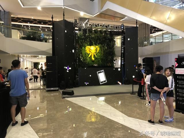 乌鲁木齐潮流新地标!美翻了的丫头子和帅呆了