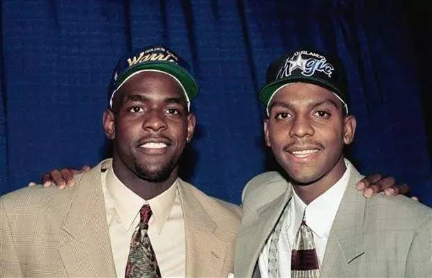 刚被选中就遭交易的球星:科比让黄蜂后悔一生