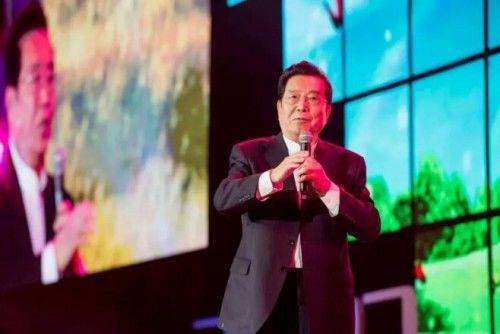 老同事透露李双江近况:已退休多年 经常受邀演出