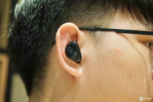 无线真旗舰?带你看看NuForceBE Free8耳机的