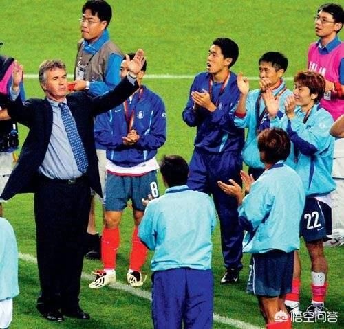 黄健翔解说06年世界杯决赛意大利赢澳大利亚