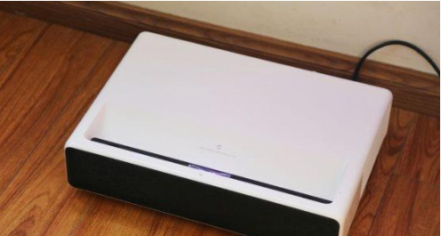 【沙发管家】坚果SC投影仪VS米家激光电视,