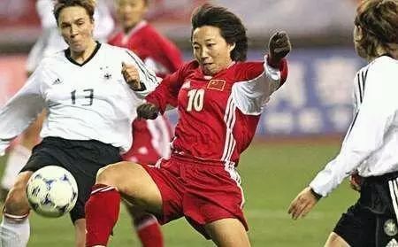 10位中国历史上最伟大的足球明星!