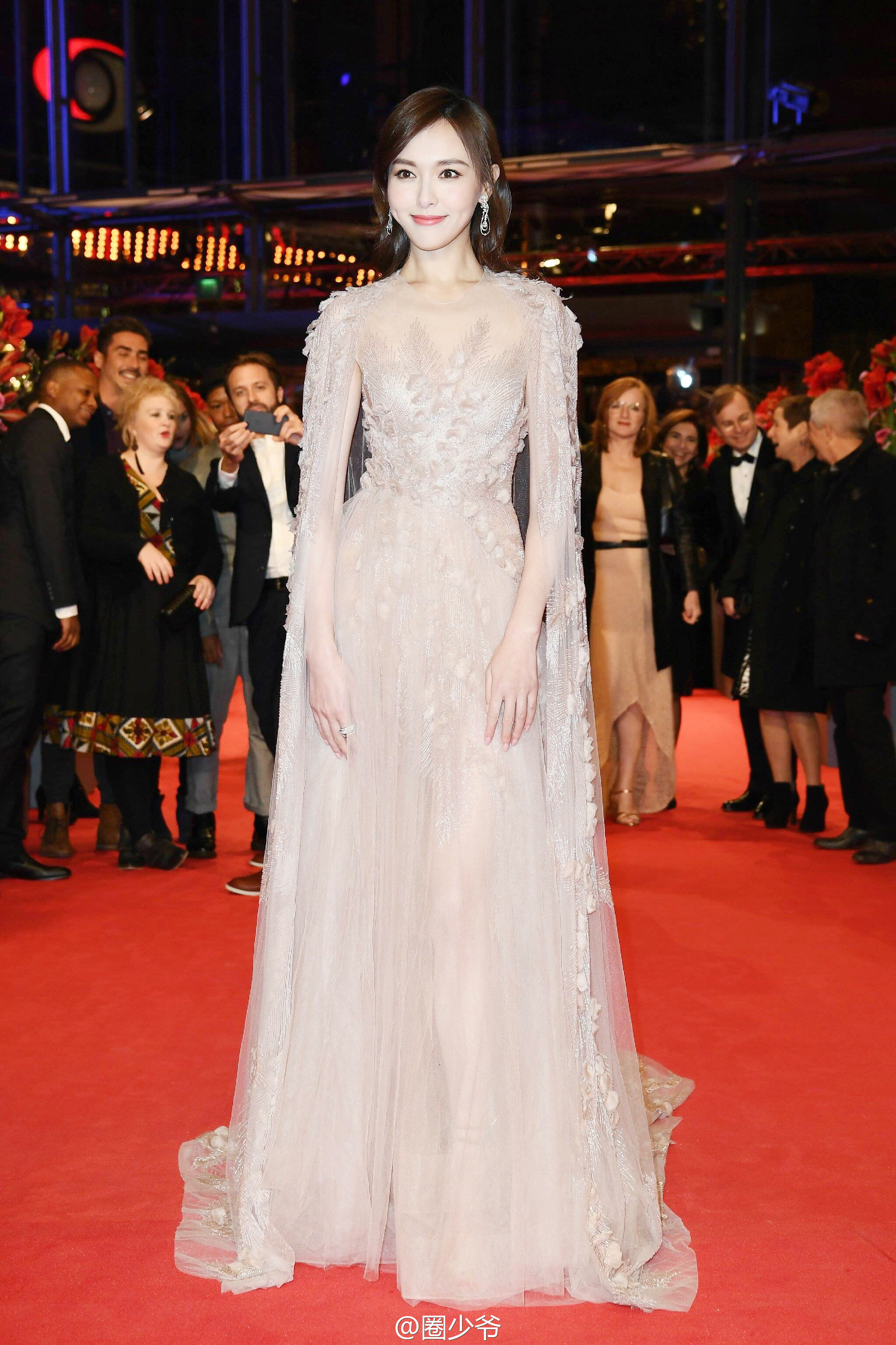 我糖!我糖!我糖![色][色][色] photo:67th柏林国际电影节开幕式红毯