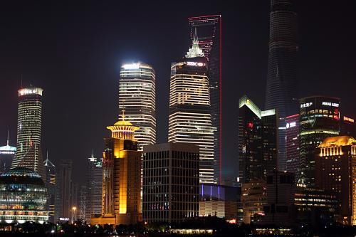 《中国城市数字经济指数白皮书》:上海超过北