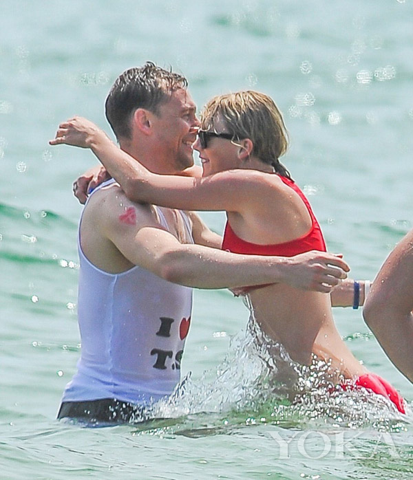 霉闺蜜团的一众好友,gigi,小kk,blake lively,ruby rose……可以说是