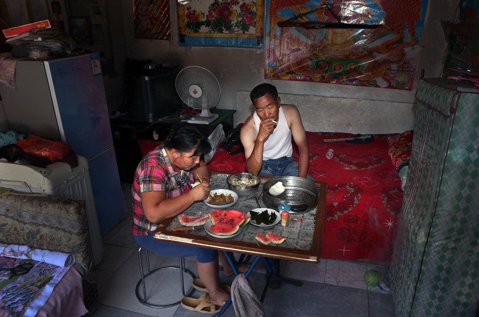 实拍嫁到中国的外蒙女人,喜欢中国人踏实不愿