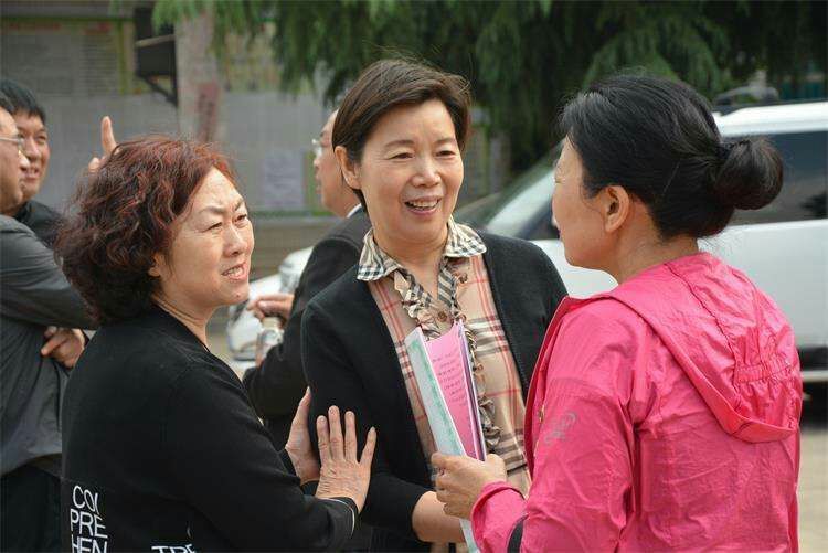 乡音未改鬓毛衰 乔岭知青返乡来 乔岭知青上山