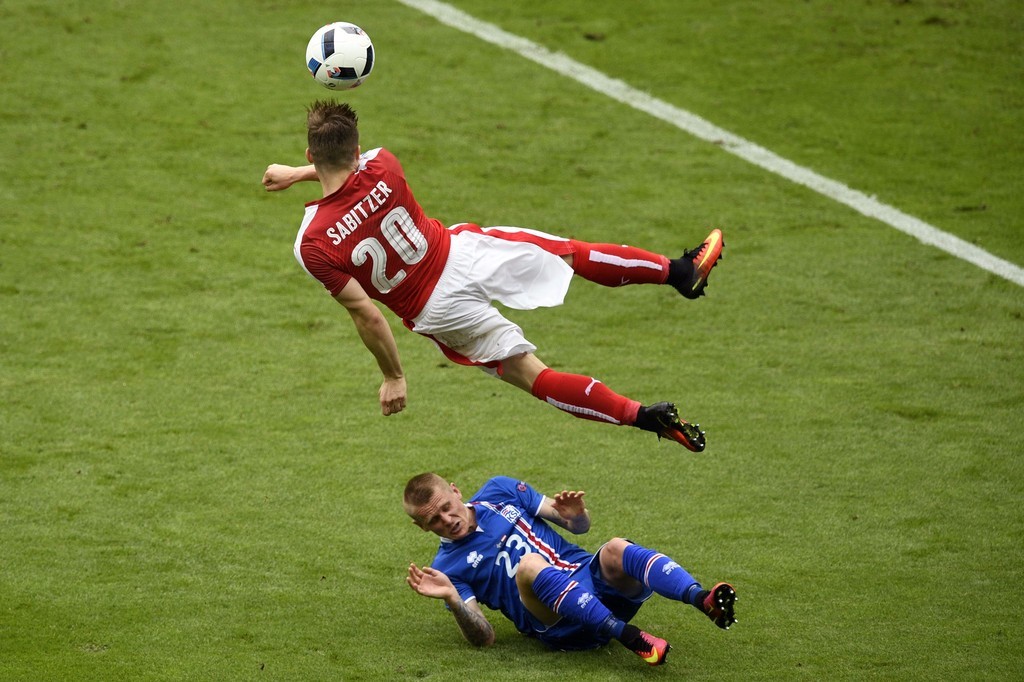 吃我一记屁股向后平沙落雁式