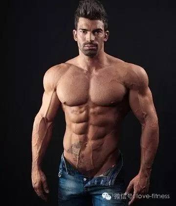 男人胸肌练的好,媳妇看了受不了! 男人胸肌练的好,媳妇看了受不了!