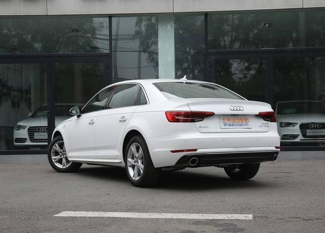 奥迪A4L和宝马3系哪个好?请看车主是怎么说的