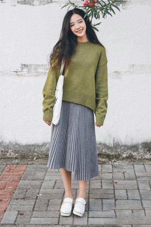 穿打底裤加大衣的搭配?新年不妨试试赵丽颖秒