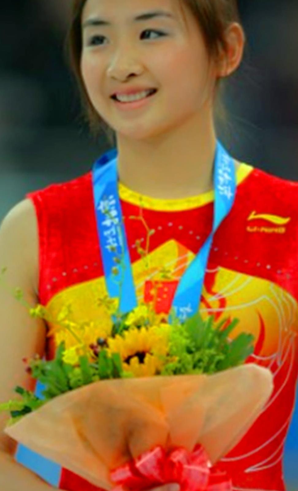 年近30的蹦床女神何雯娜至今单身的原因?网