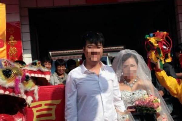 大年初一傻小子去相亲,姑娘对他一番羞辱,三日