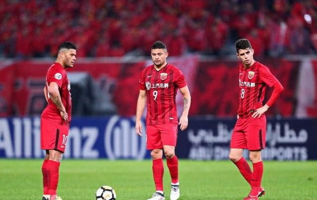 武磊胡尔克埃尔克森进球 上海上港欧洲拉练热