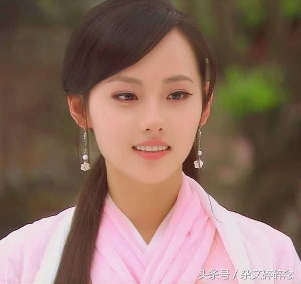 当代女演员中那个是你心目中的林黛玉?