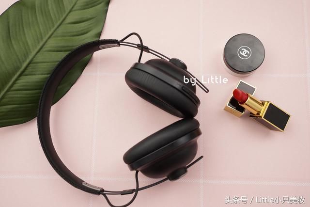 绝对物超所值,千元内复古头戴式蓝牙耳机就选