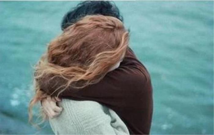 当她发现丈夫出轨之后,决定这样反击第三者的