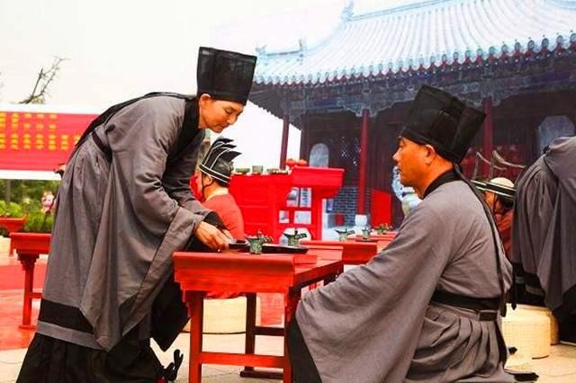 山东酒文化源自哪里?为什么山东人特别注重酒