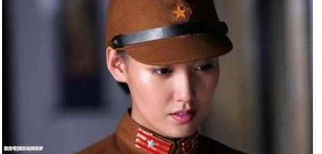 比高圆圆 出道十几年零绯闻 生二胎爸爸是谁至