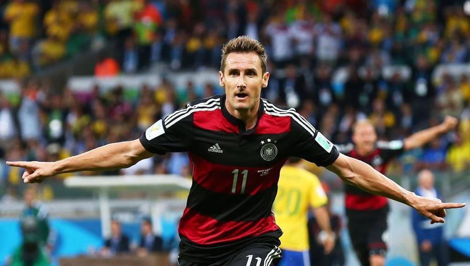 K神生涯:夺世界杯+历史射手王 空翻成经典