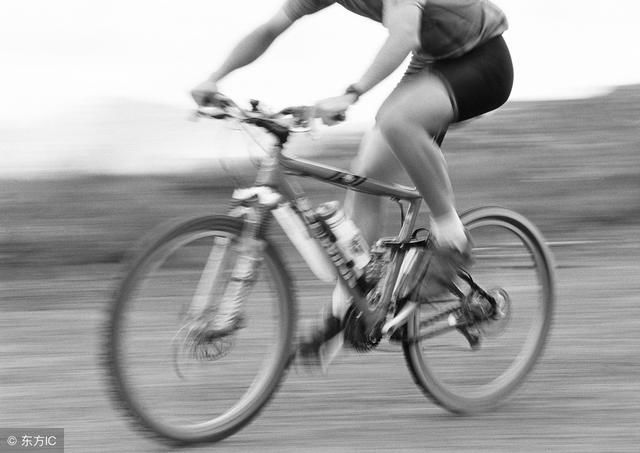 骑单车如何避免伤膝关节?骑车时保护膝盖需要