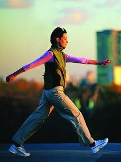 夏天出汗多是在排毒?若这3个地方出汗,可能