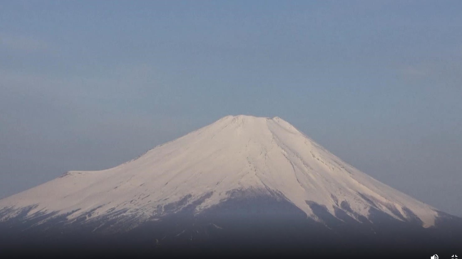 沉睡300年 日本担忧富士山将大喷发