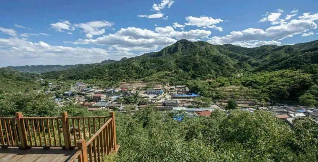 昌平区延寿镇湖门村:"银山"里的院子