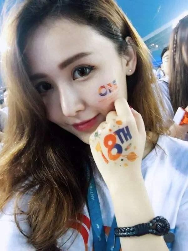 支付宝到账声音竟然来自这位美女,难怪马云看