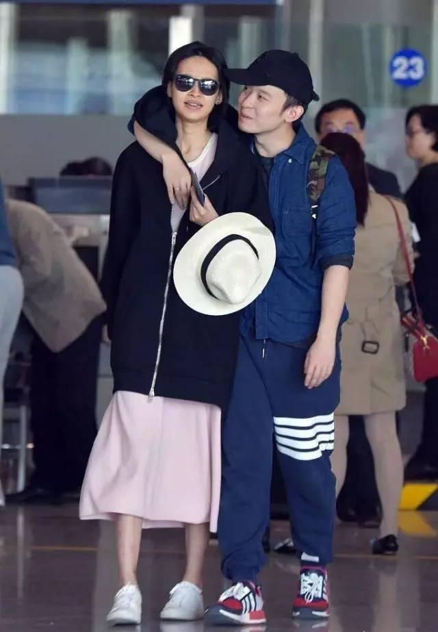 孙怡被批机场素颜太憔悴?可能是其他女星怀孕时候素颜都美美的!