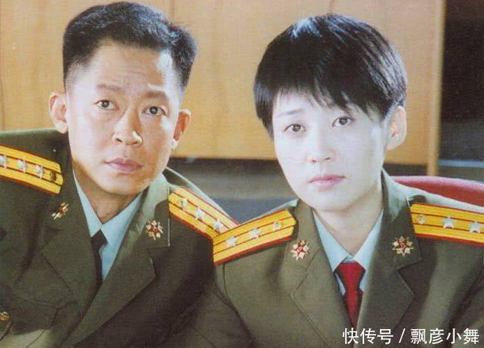 曾交恶崔永元,同居徐帆7年,52岁娶妻儿子4岁,今