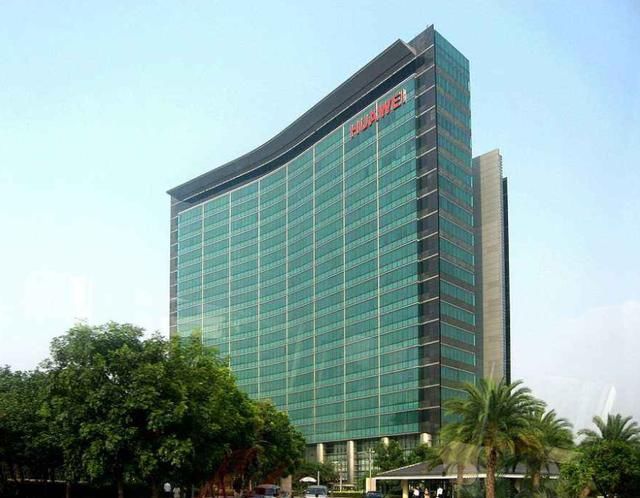 华为再次被美国拒绝,网友:苹果对不起,你也别来