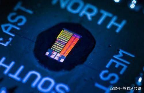 美国光子芯片横空出世,中国想要企及要100年