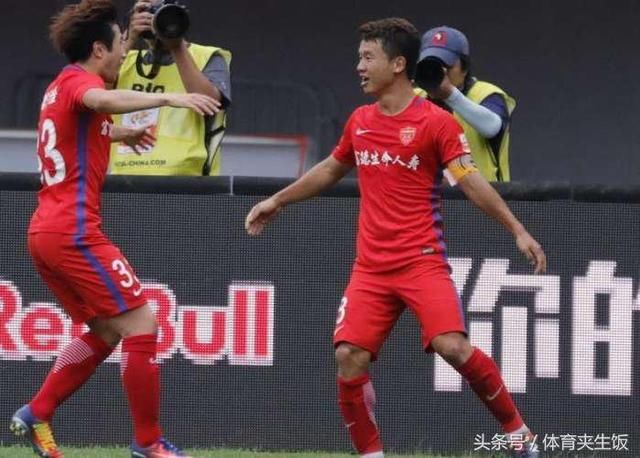 全力进亚冠!北京国安赛季第三签!连续两笔转会