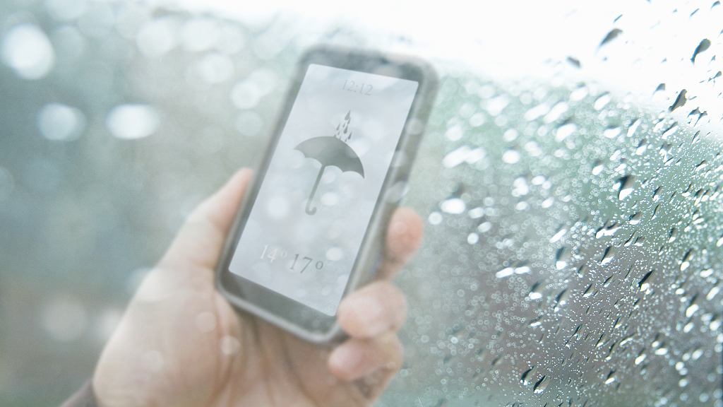 北京今明两天体感闷热 注意防暑降温勤补水 周四晚间起有降雨