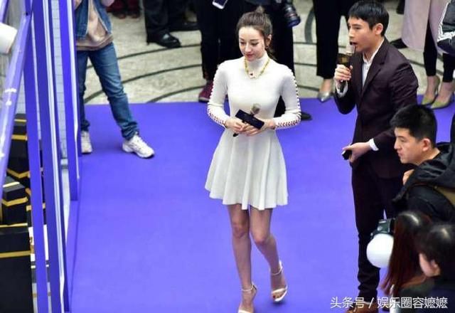 迪丽热巴未经ps过的图片被泄露,网友:很心疼