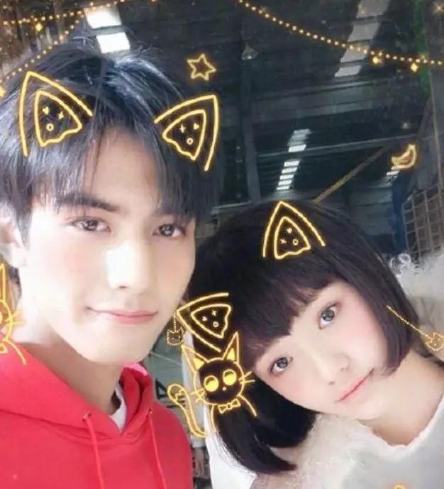 宋威龙和林允都亲成这样了,还只是尝试交往?