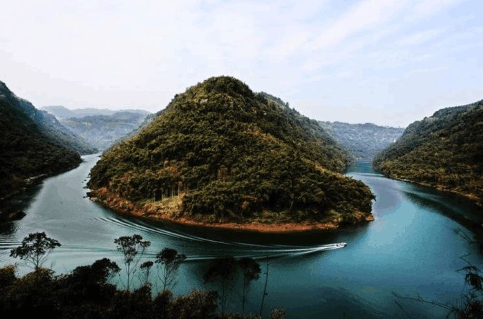 中国旅游景点最多的县, 有6大古镇5大国家A级