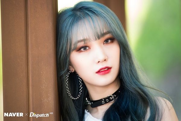 PRISTIN V高清写真曝光 周洁琼透视黑纱展性感