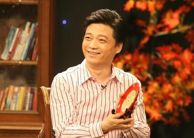 冯小刚微博长文十问崔永元,骂到最后还感谢他