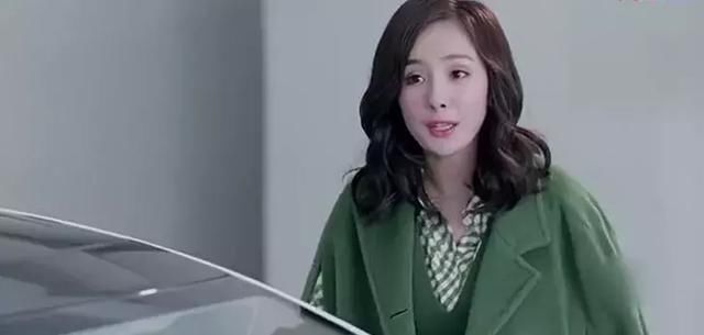 节后上班穿什么?谈判官杨幂教你变身时髦精!