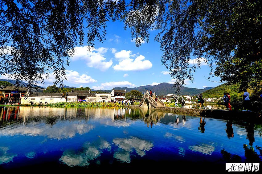 美丽乡村·安徽宏村:这个小村必定是你的旅游目的地之一!