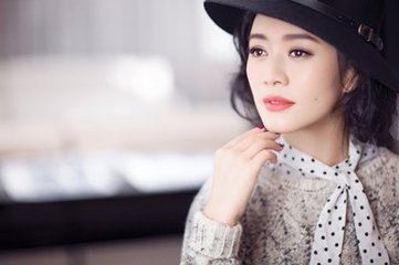 43岁田海蓉大红时息影嫁人 现与女儿相依为命