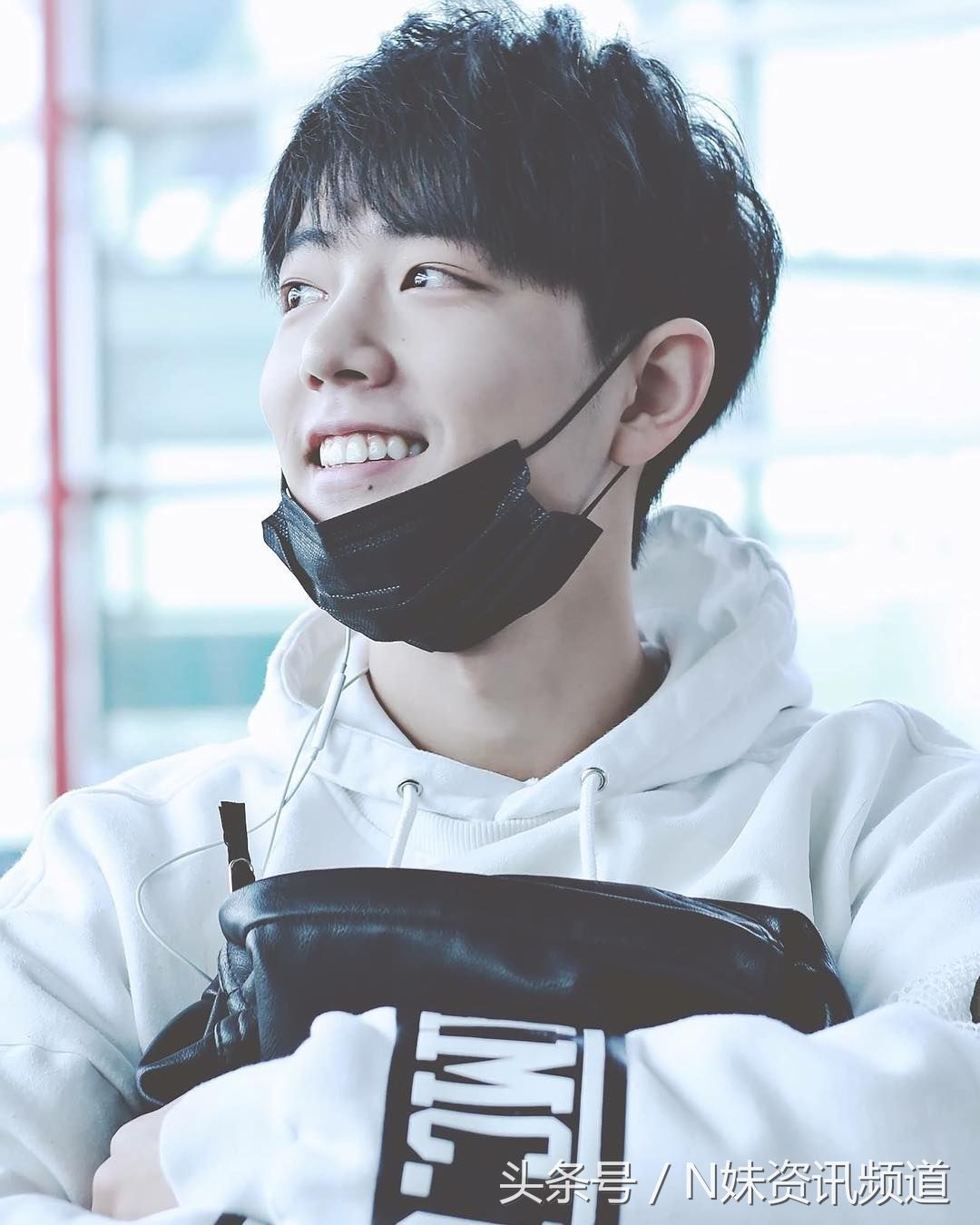 肖战因一张古装照大火,10张私服哪张你最爱?